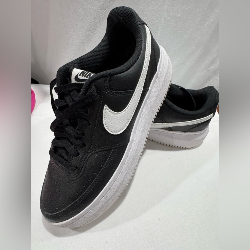 Nike Classic Black and White Athletic Shoes